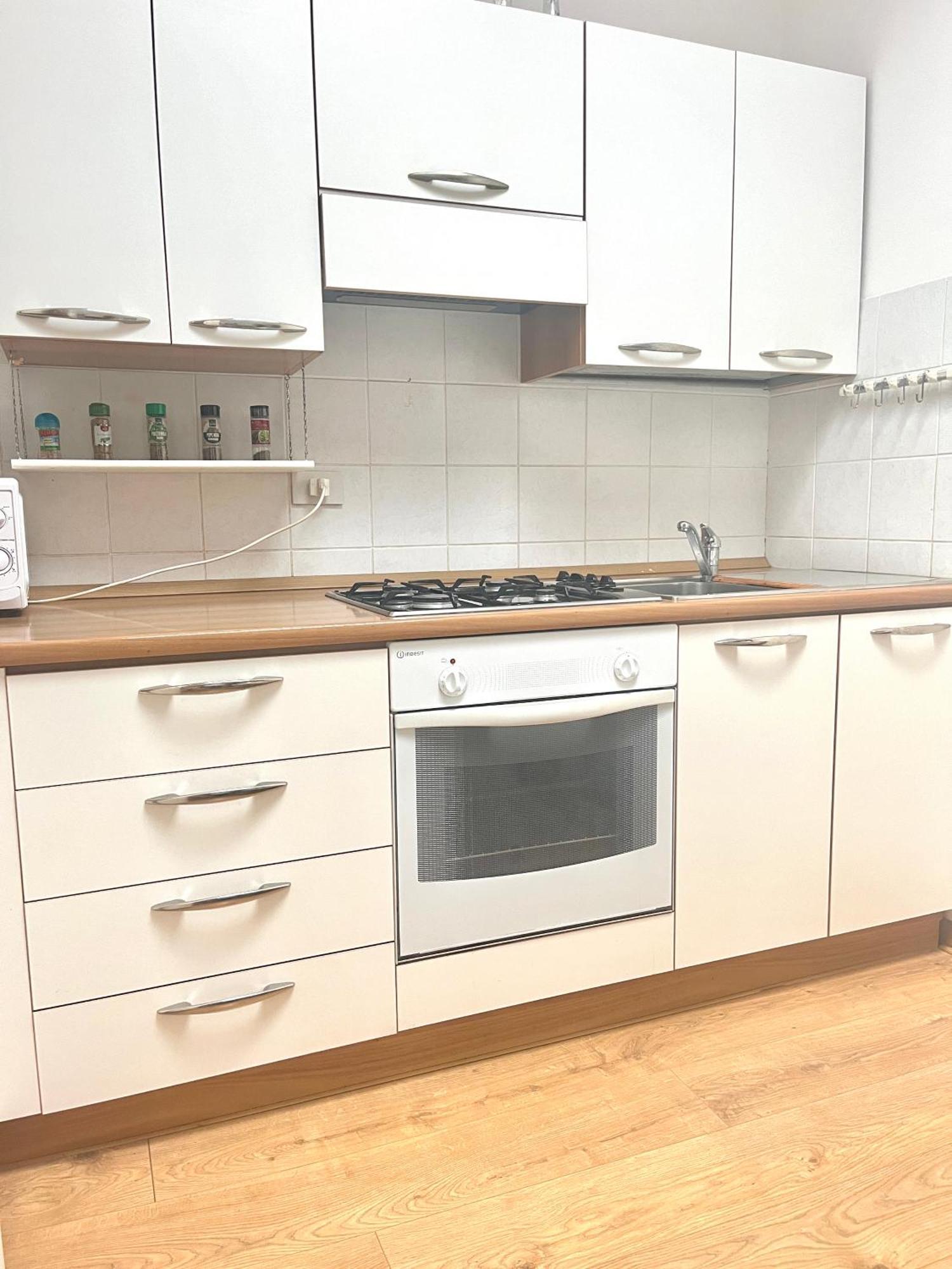 Apartment City Center Триест Экстерьер фото